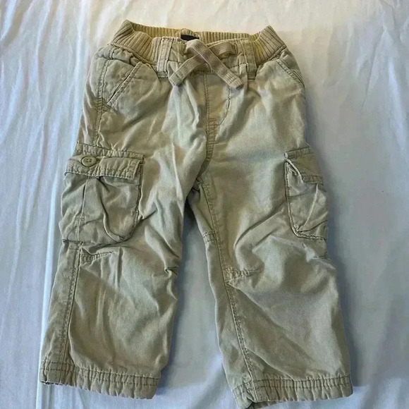 GAP - 3 piece toddler outfit/set. Size 12-18 months - Picture 4 of 8